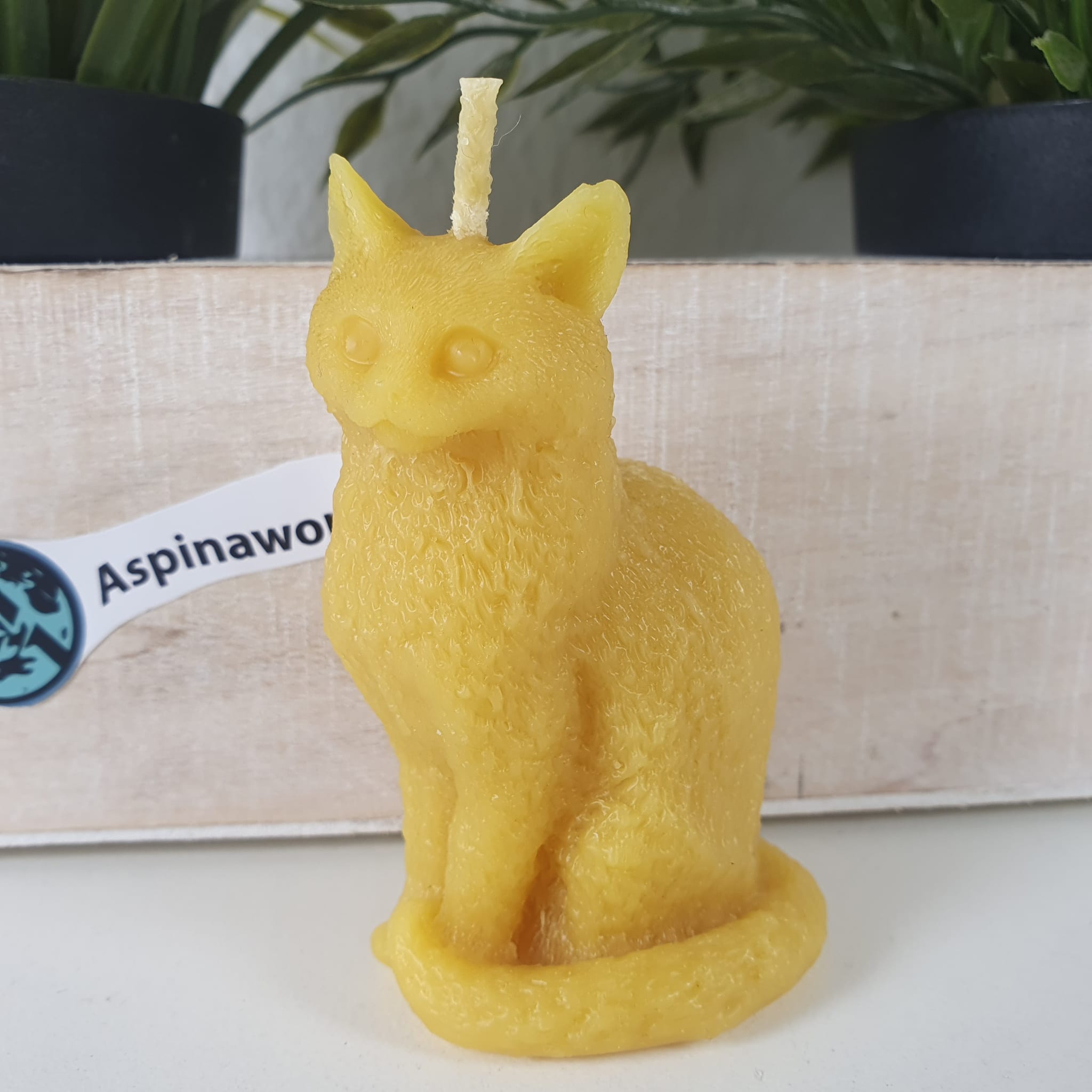 Bienenwachskerze Katze Kerze in Fell Optik 8 cm