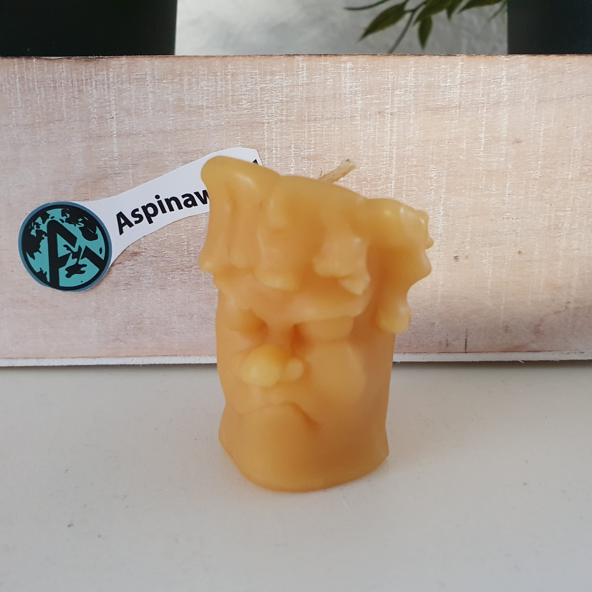 Bienenwachskerze mit mürrischem Gesicht 5 cm