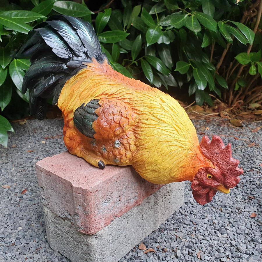 Gartenfigur Kantensitzer Hahn Figur 24 cm