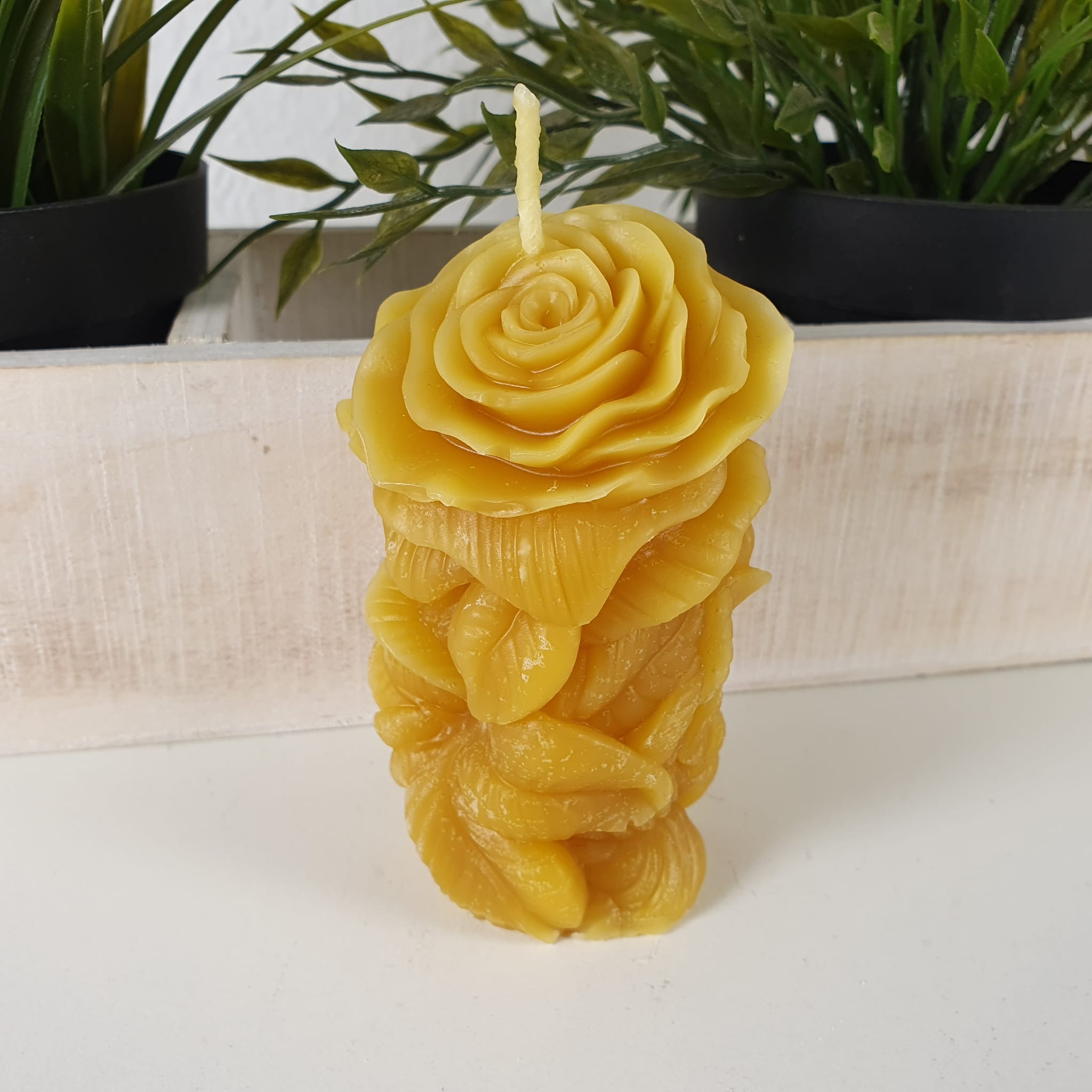 Bienenwachskerze Rosenkerze mit Blätter 10 cm
