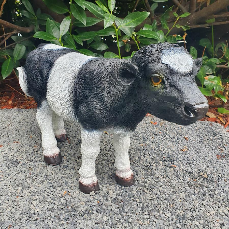 Gartenfigur schwarze Kalb Figur 30 cm