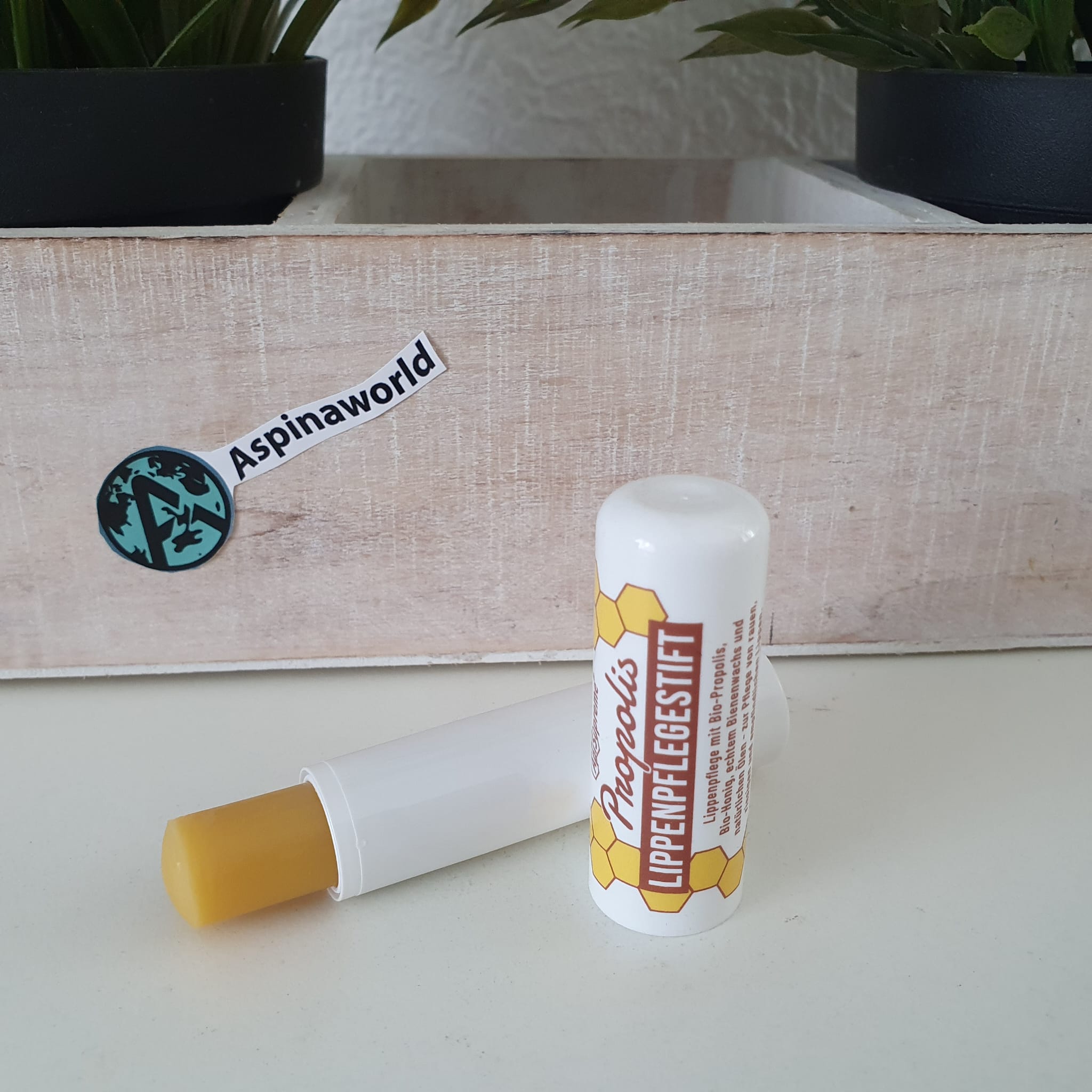 Lippenpflegestift mit Propolis