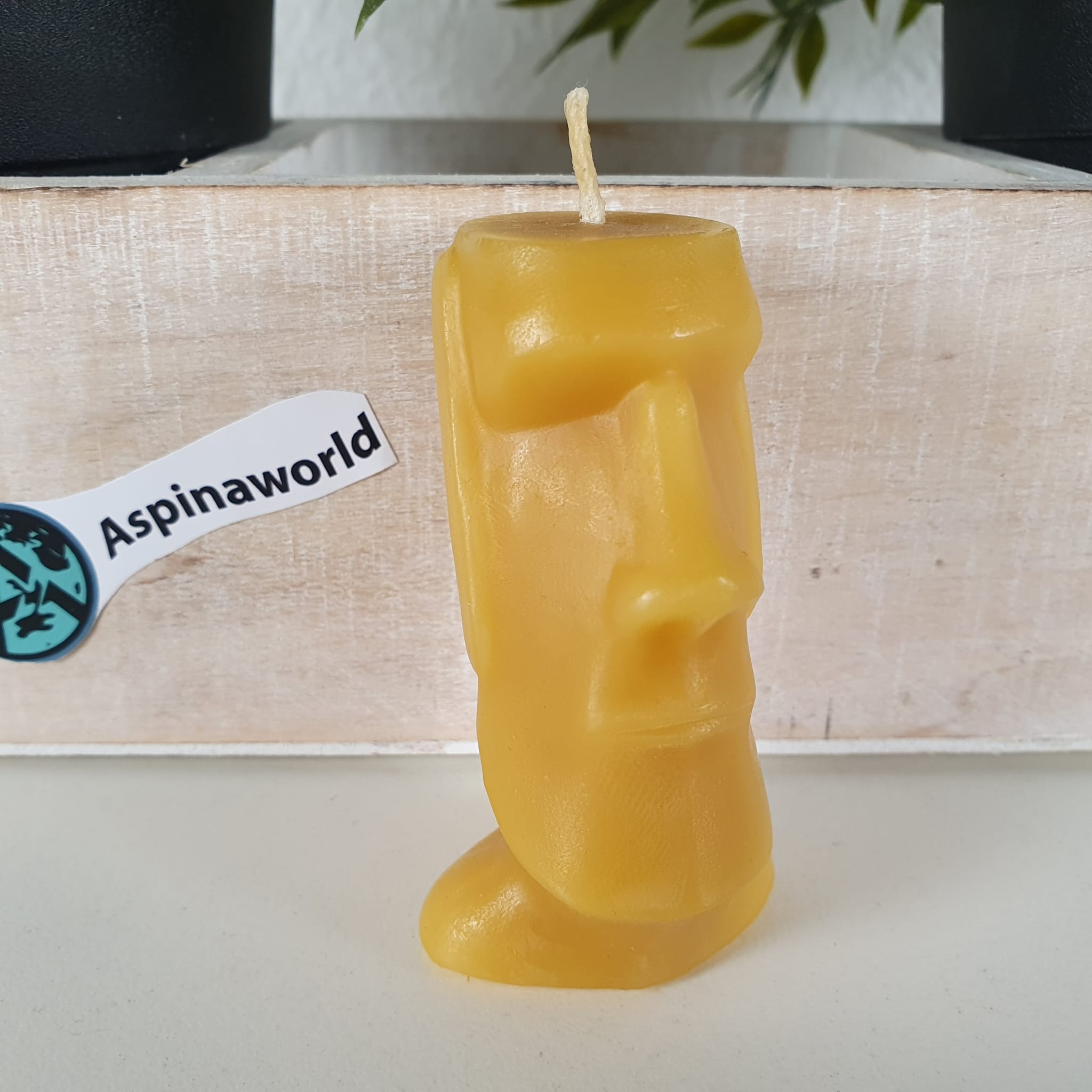 Bienenwachskerze als Osterinselkopf Kerze 7 cm