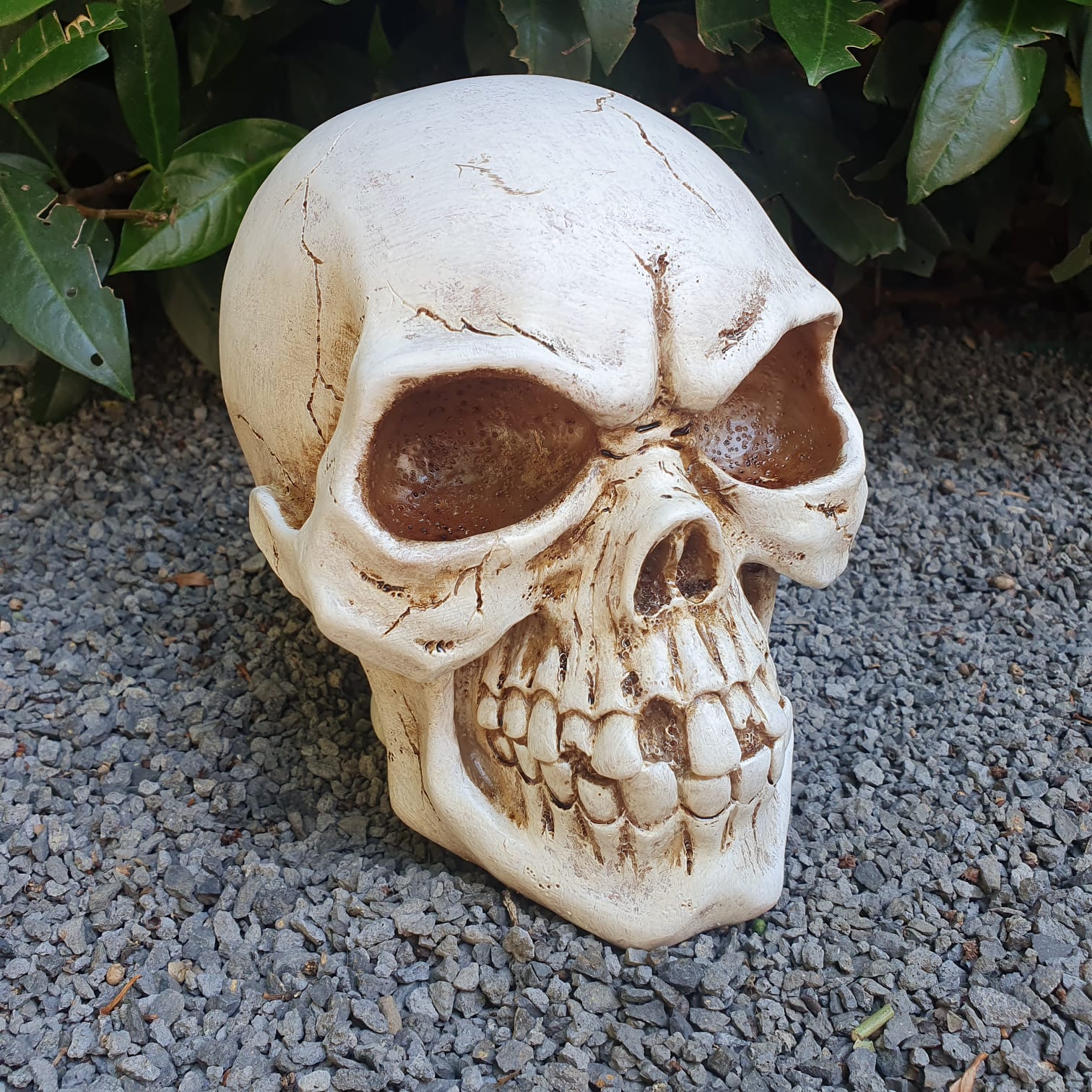 Gartenfigur Totenkopf Figur 17 cm