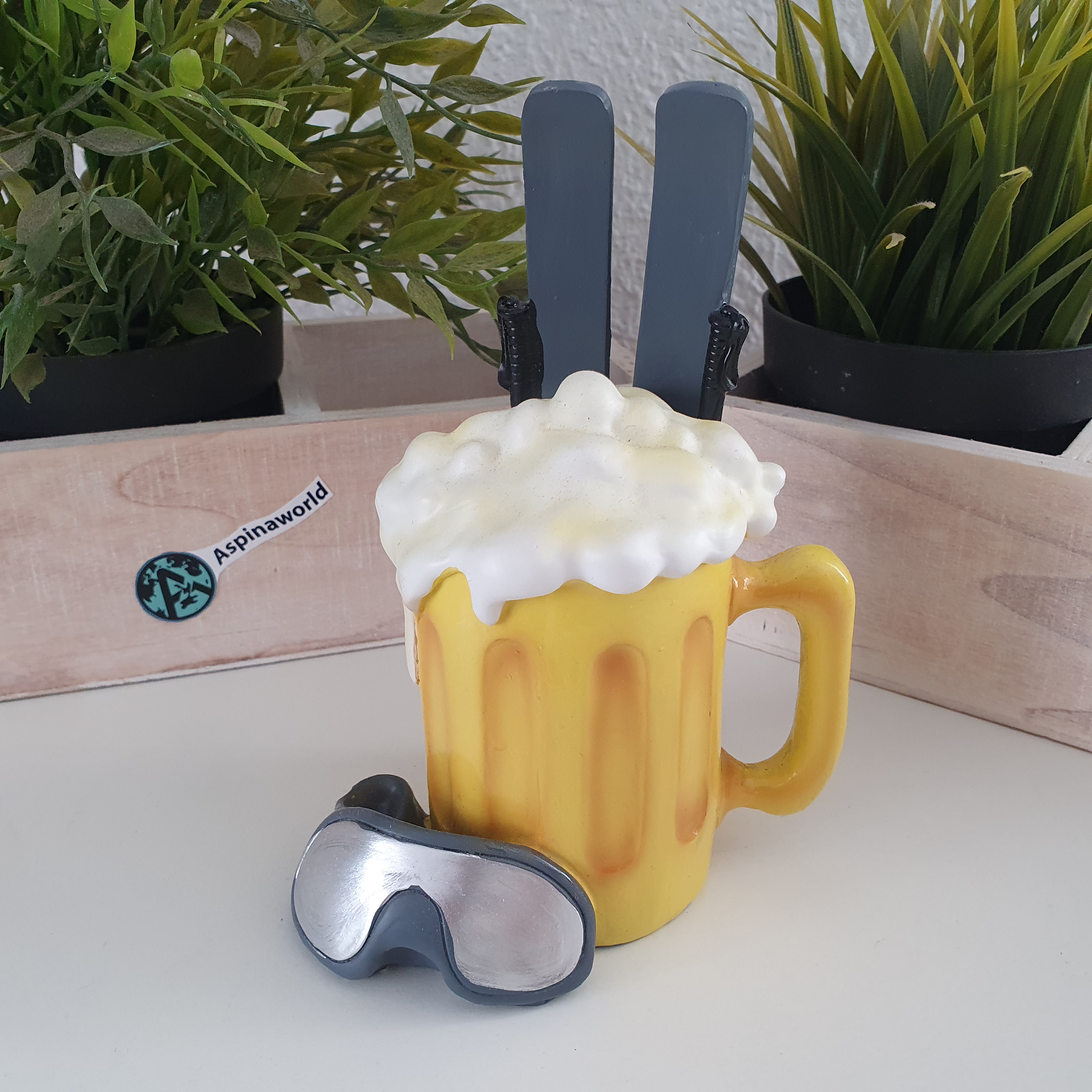 Deko Spardose Bierglas mit Ski 16 cm