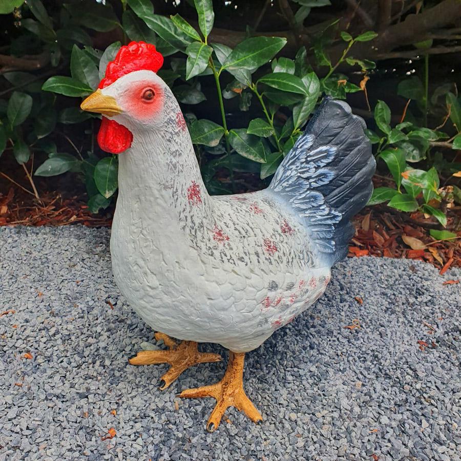 Gartenfigur Huhn Figur sitzt 36 cm