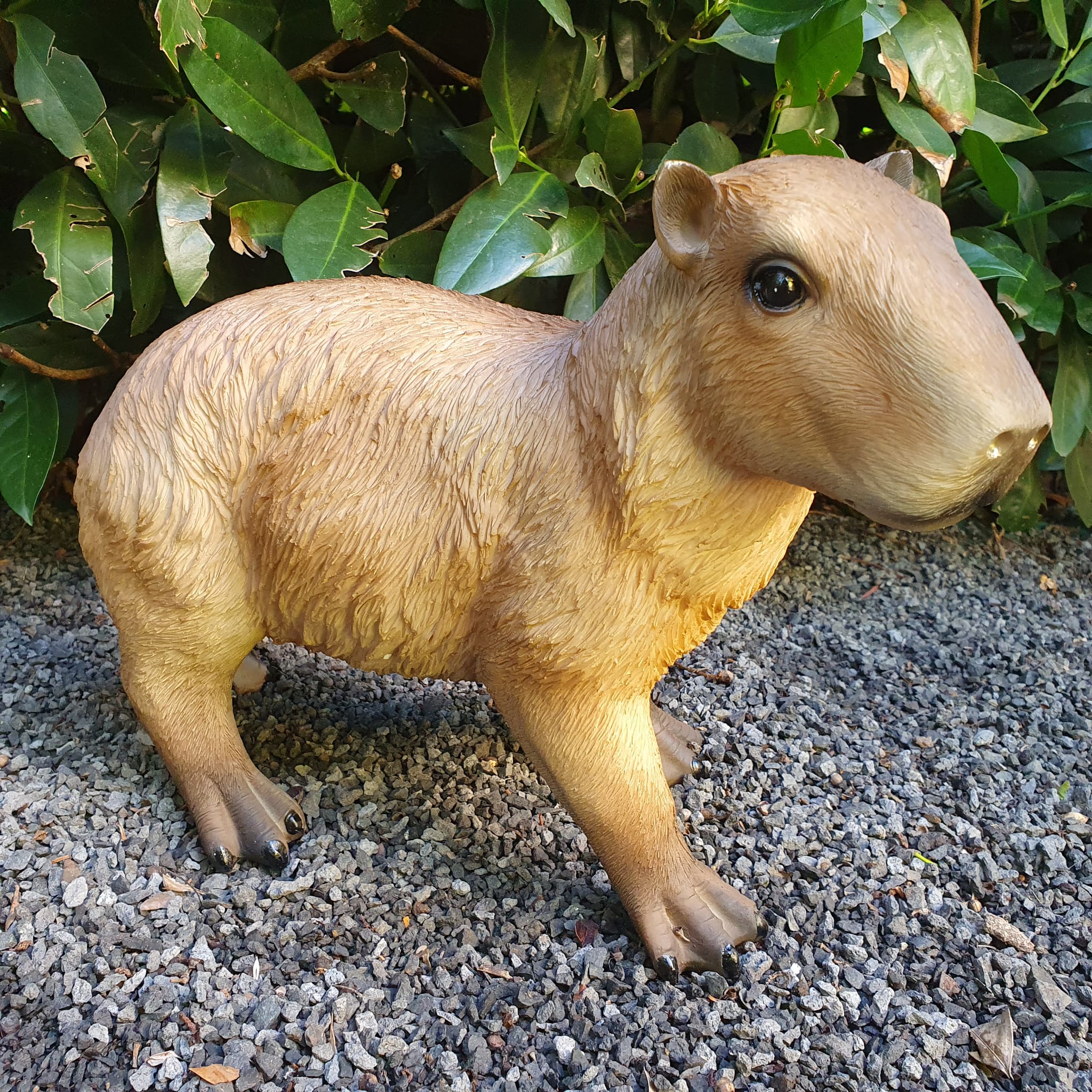 Gartenfigur stehende Capybara Figur 22 cm