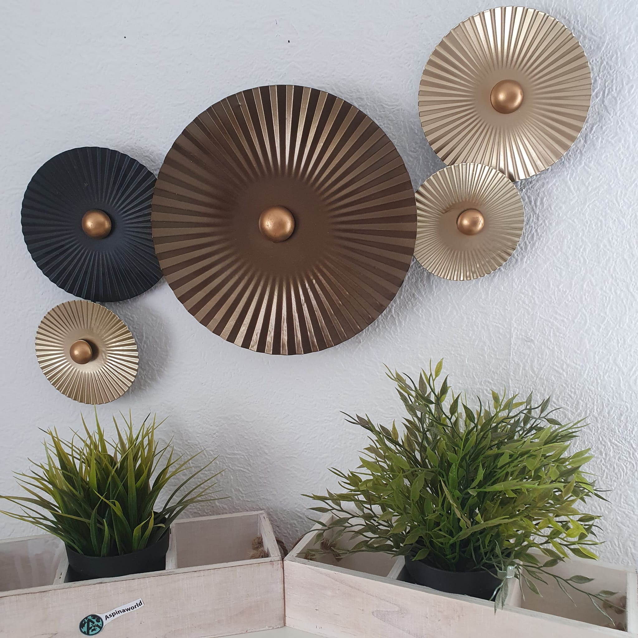 Modernes Wandbild aus Metall 64 cm lang