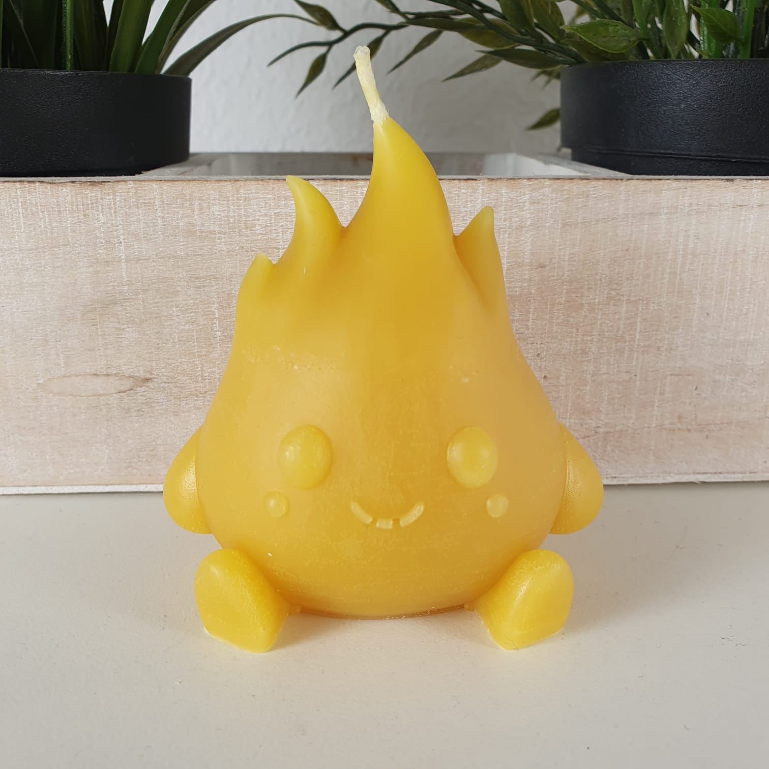 Bienenwachskerze Flammen Kerze 8 cm