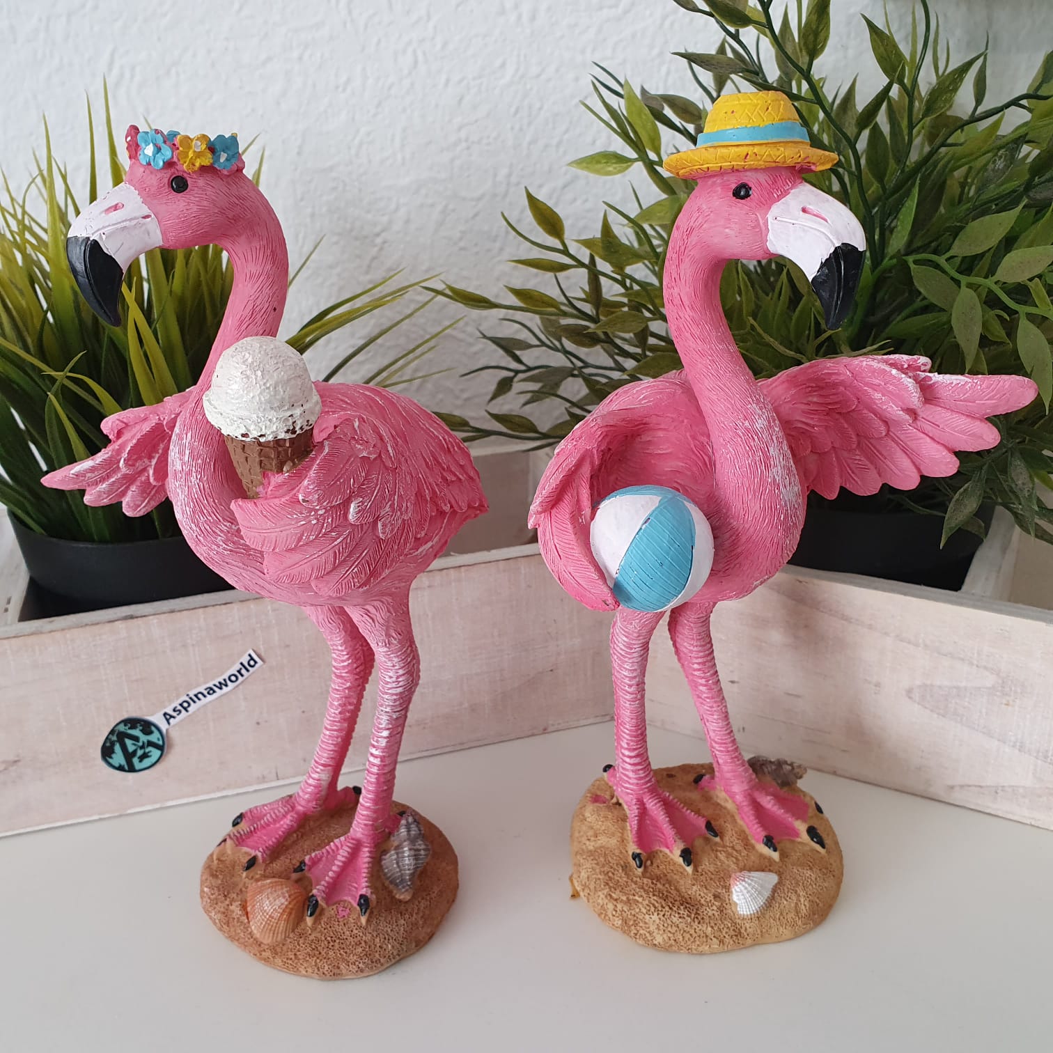 Deko Flamingo Figur im Urlaub 2 er Set  22 cm