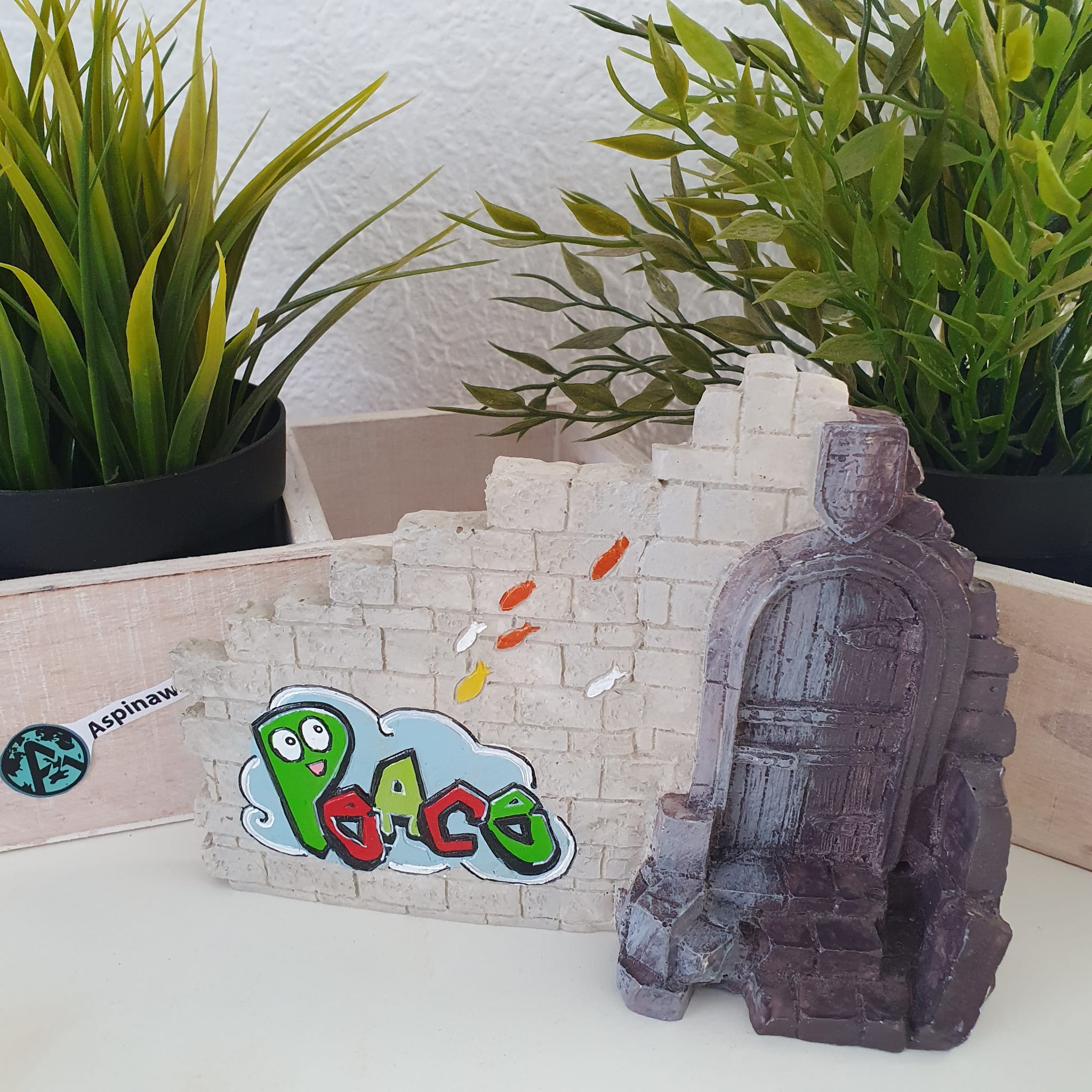Graffiti Mauer Figur mit Tür 13 cm